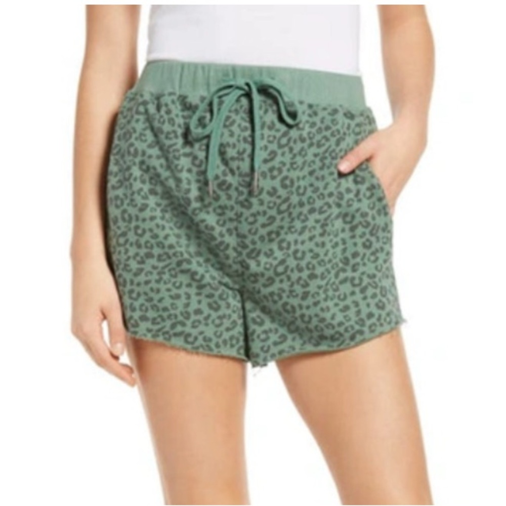 Blank NYC Green Leopard Print High Waist Drawstring Raw Hem Shorts Size 3X